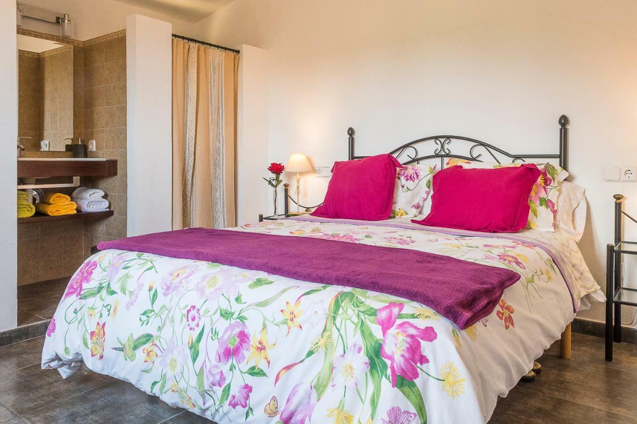 Villa Pula Vinas Country Villa 3 Bedrooms Pool And Fabulous Views Of The Pula Golf Course Near Son Servera ภายนอก รูปภาพ