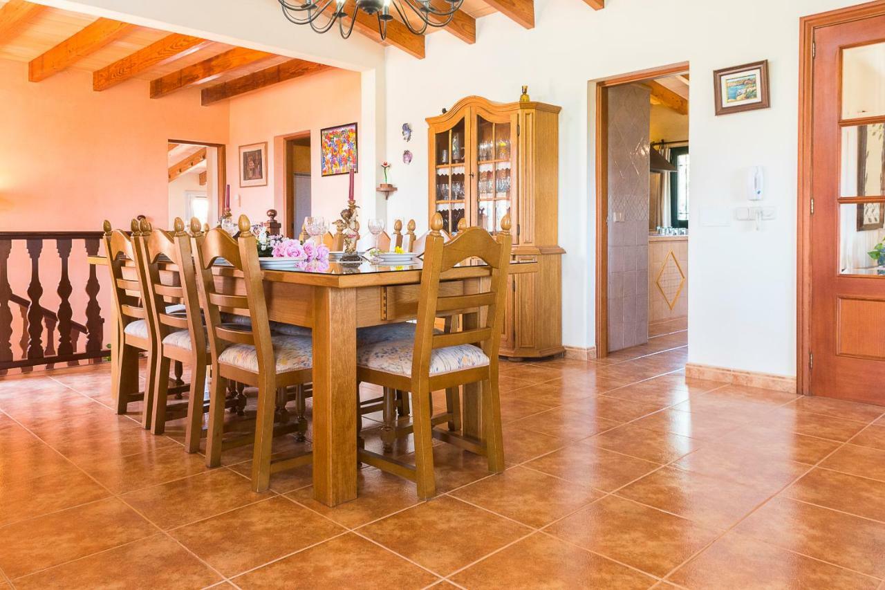 Villa Pula Vinas Country Villa 3 Bedrooms Pool And Fabulous Views Of The Pula Golf Course Near Son Servera ภายนอก รูปภาพ